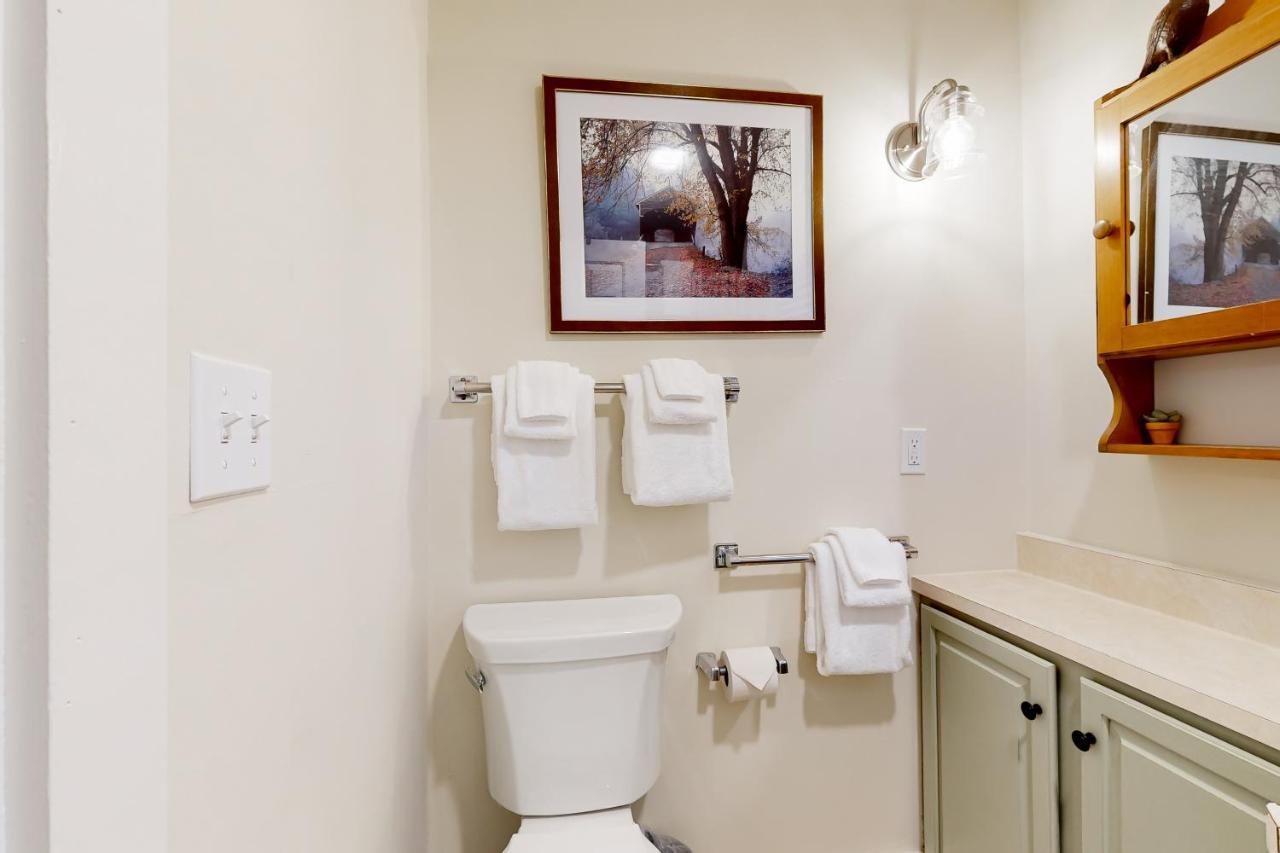 Teddy'S Getaway Apartment Ludlow Bagian luar foto